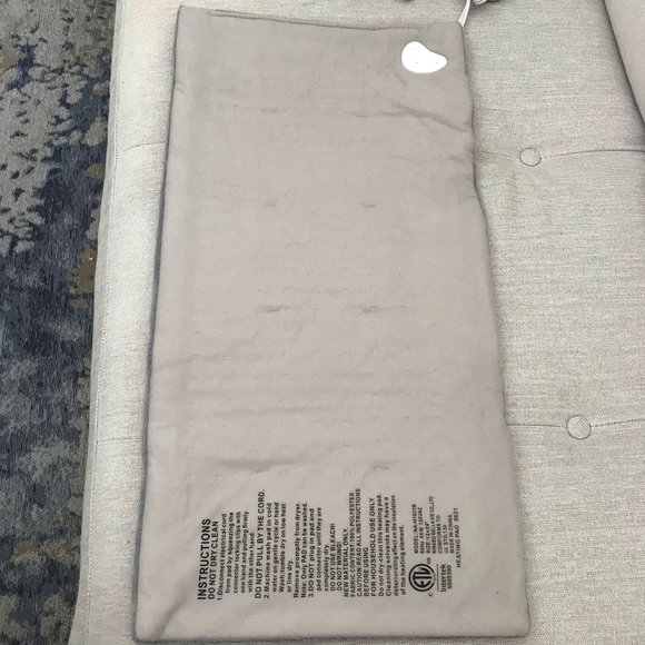 Heating Pad, 12x24", Brand new in box - Picture 5 of 11